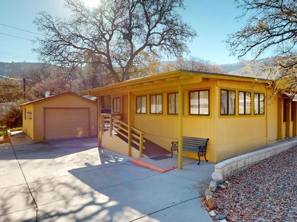 109 Verna St, Bodfish, CA 93205