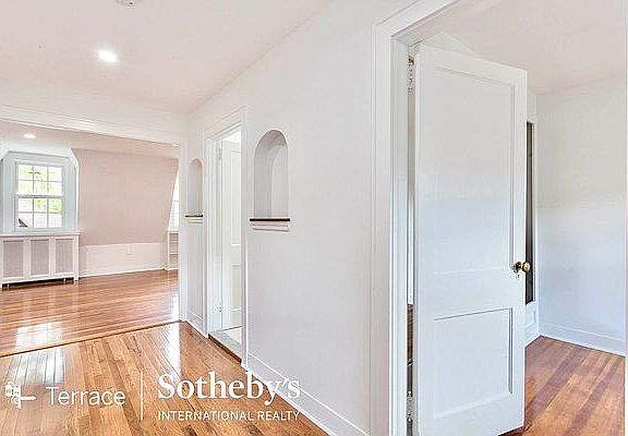 2nd image of 380 Burns St #3