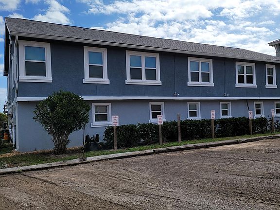 5th image of 1990 S Fletcher Ave #4