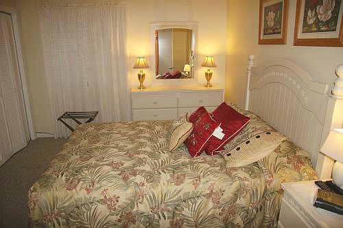 5th image of 415 Ocean Creek Dr