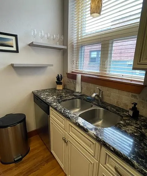 60 N Main St #202 — Photo 5