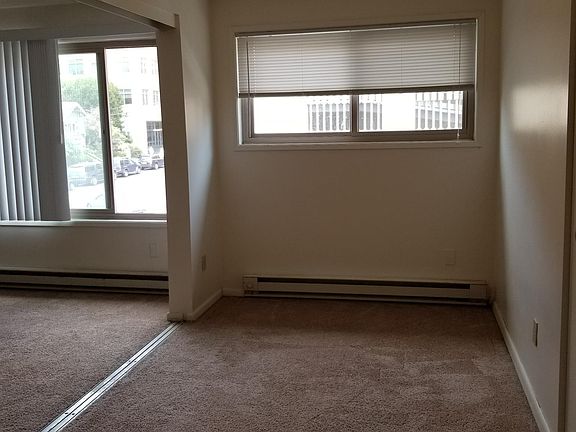 5th image of 4236 11th Ave NE APT 106
