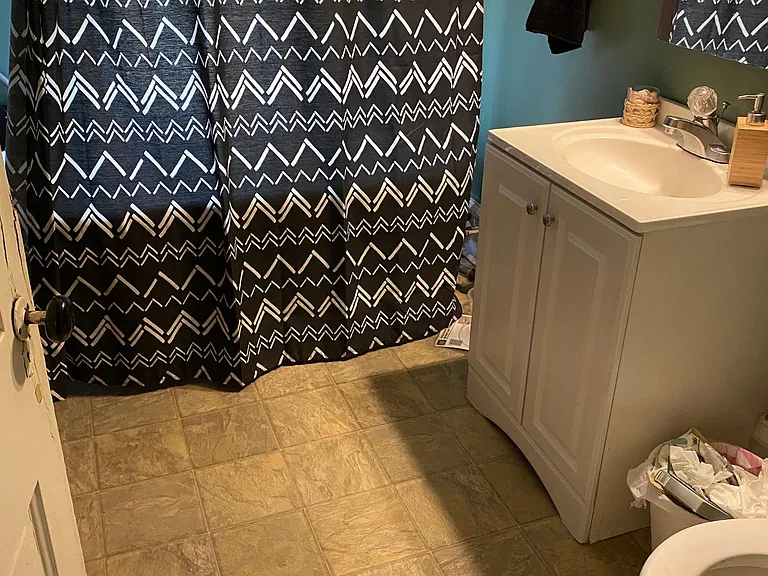 416 Broadway St NE #2 — Photo 11