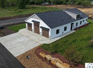 541 Smith St, Kasota, MN 56050