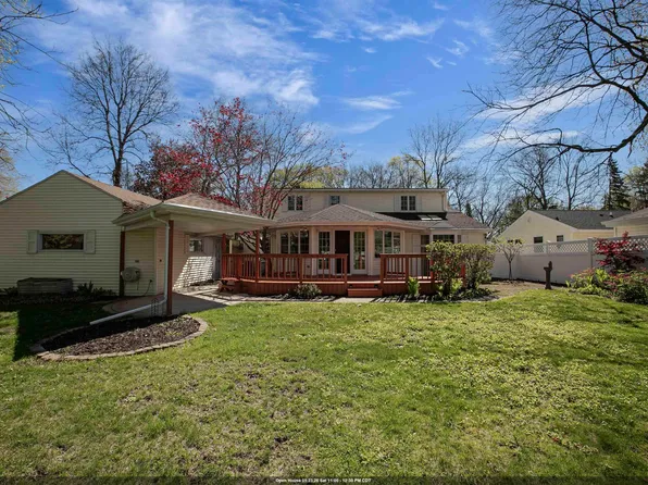 2207 S Gladys Ave, Appleton, WI 54915
