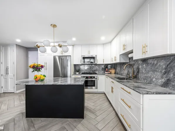 340 East 80th Street 1D image 2 of 21