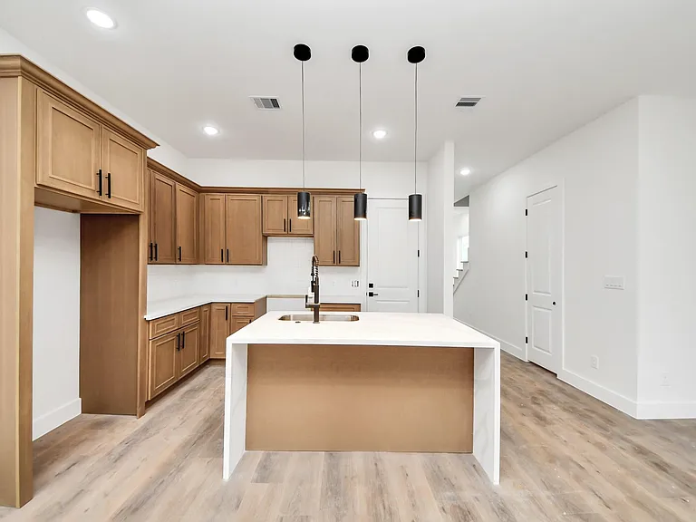 8206 Colonial Ln #A — Photo 7