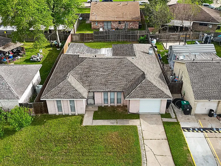 15022 Chipman Ln — Photo 35