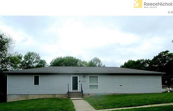 3rd image of 7404 Flora Ave