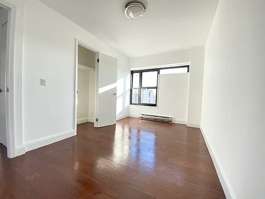 Rented by Bruma Realty LLC | media 18