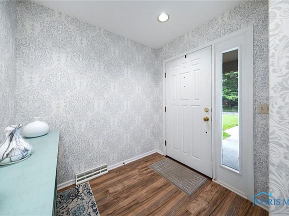 4th image of 5543 Hidden Pines Way #5543