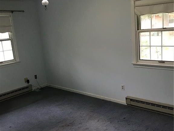 3rd image of 3402 N Marion Ave