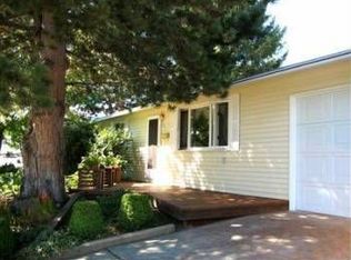 2543 Paramount Dr, Enumclaw, WA 98022