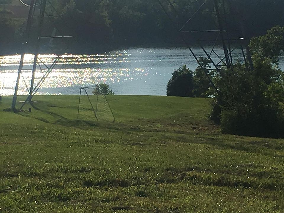 2nd image of 30 Hunter Dr
