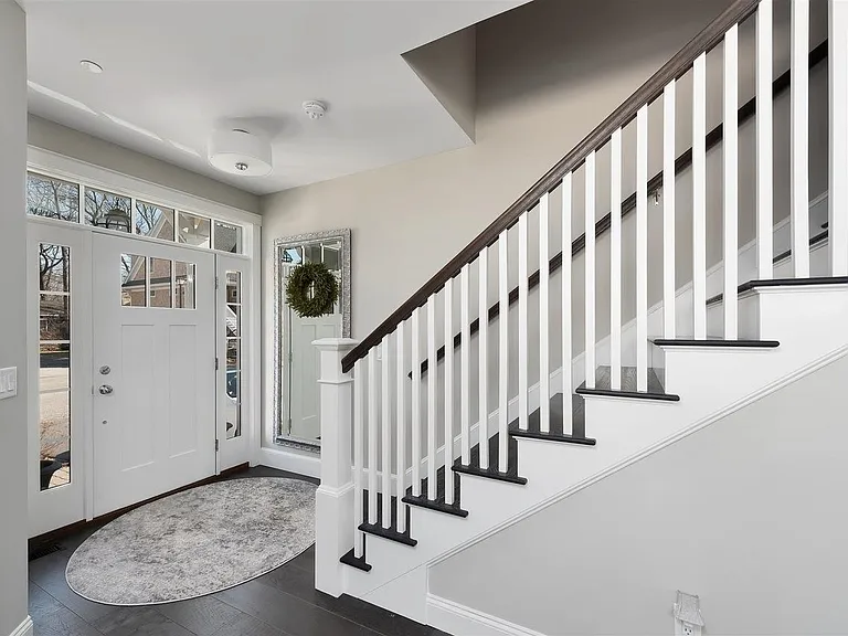 1163 Sagamore Ave #70 — Photo 15