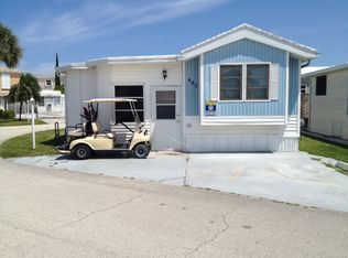290 Nettles Blvd, Jensen Beach, FL 34957