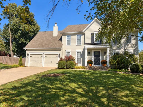 10325 Ballentine St, Overland Park, KS 66214