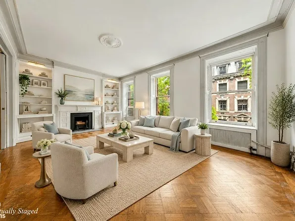 42 W 9th St APT 18, New York, NY 10011
