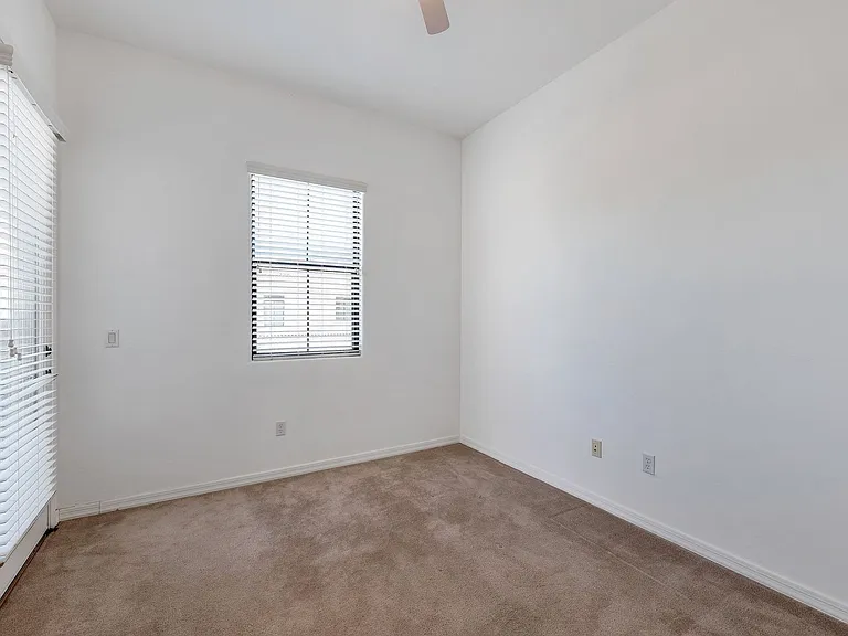 10055 N 142nd St #1330 — Photo 13
