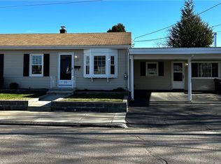 20 Gilmore St, Pawtucket, RI 02861