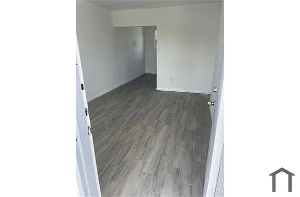 Building Photo - 1261 NW 59th St #11