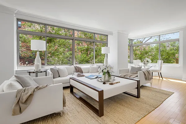 Sold by Compass | media 32