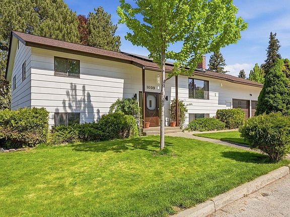 4th image of 1039 SE Olympic Way