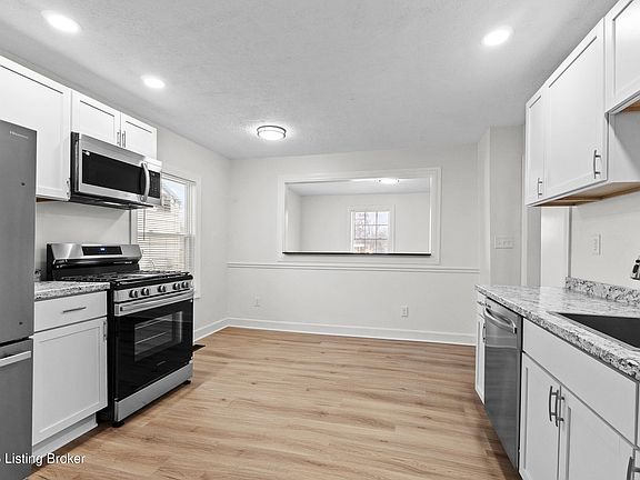 3rd image of 5106 Laughlin Ave