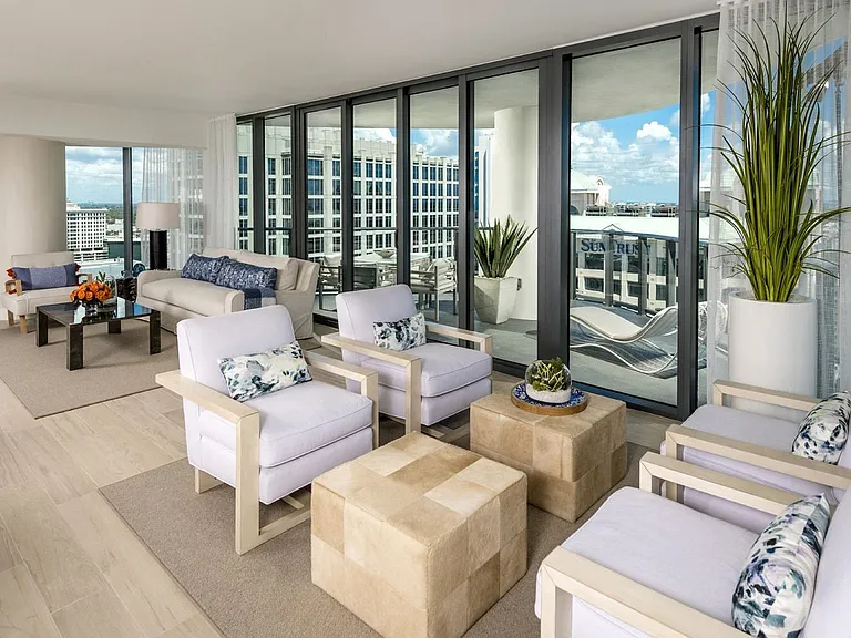 Icon Las Olas — Photo 9