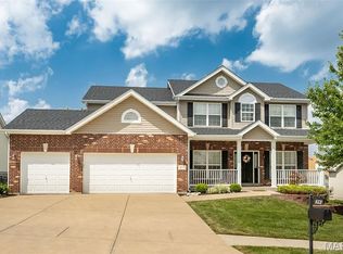 853 Dylan Dr, Wentzville, MO 63385