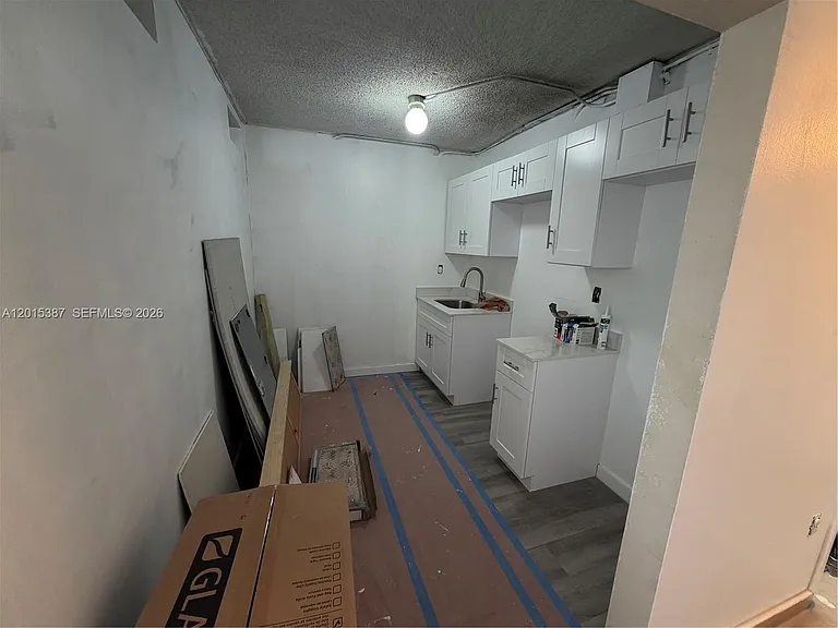6930 Miami Gardens Dr #1-512A — Photo 3