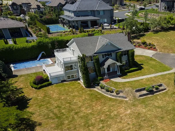 14700 SE Clatsop St, Happy Valley, OR 97086
