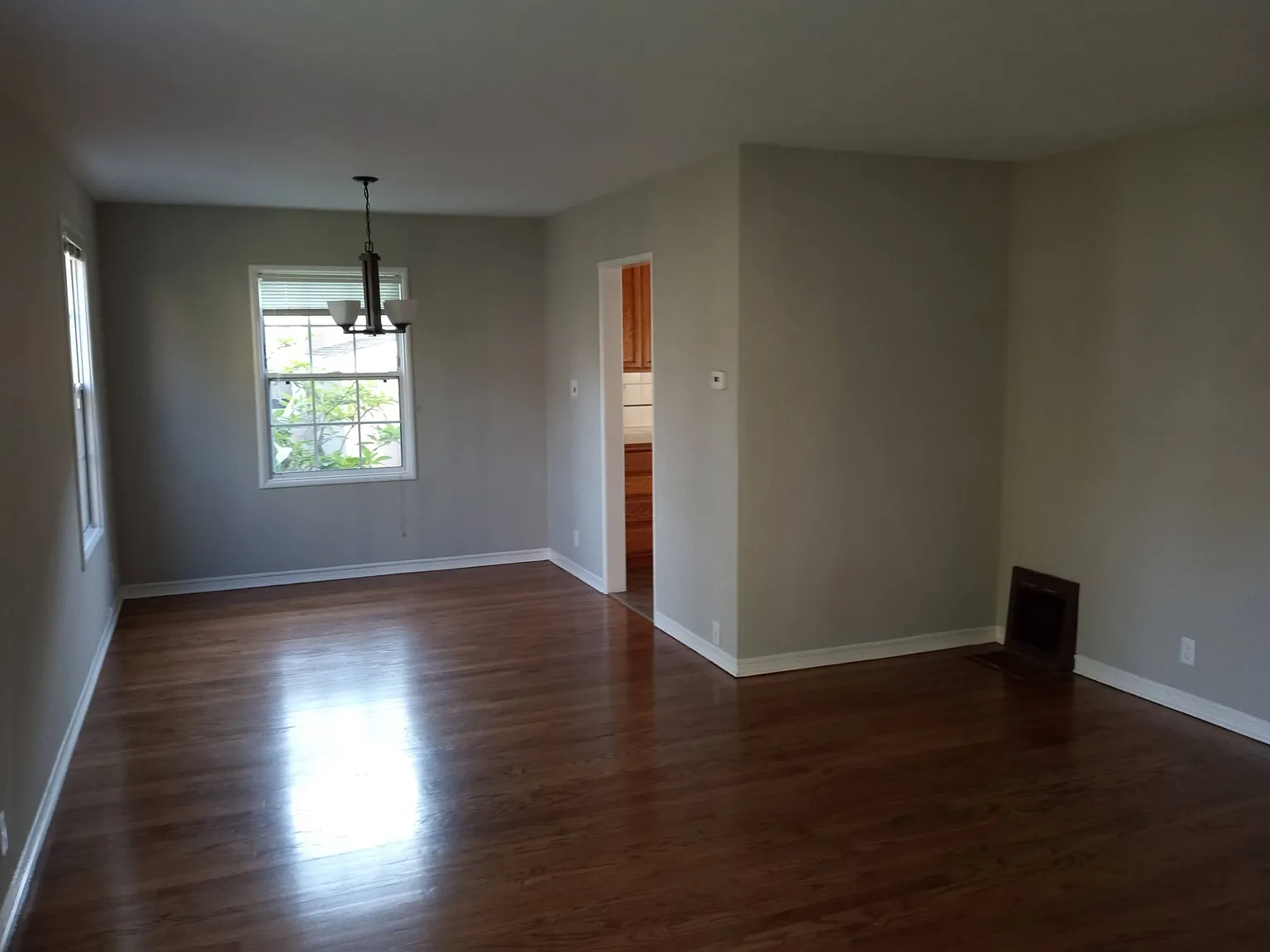 1 bed, 800 sqft, $2,500 — Photo 2