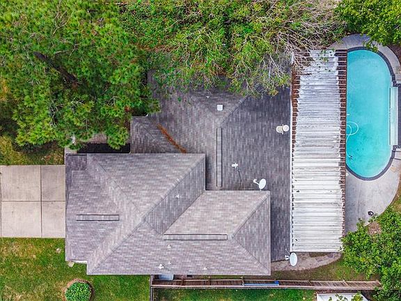 2nd image of 22718 Williamschase Dr