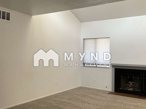 5th image of 2586 Sunny Slope Dr