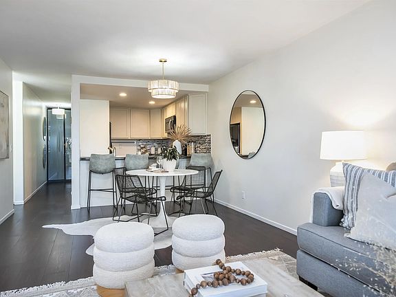 4th image of 1209 Hueneme St APT 5