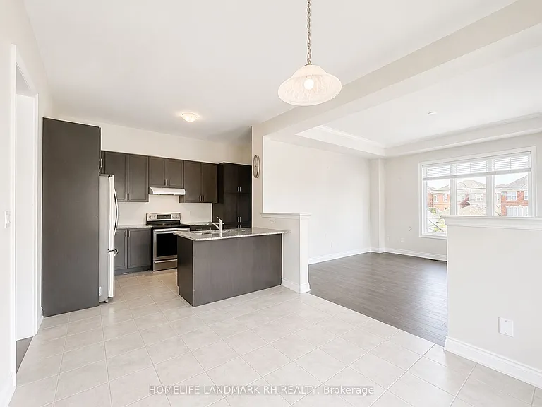 23 Clara May Ave — Photo 9