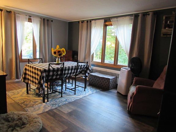 5th image of 133 Highland Park Ave