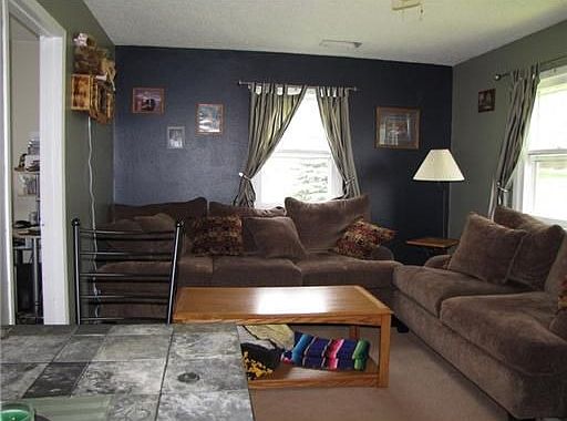 3rd image of 1115 S 8th Ave