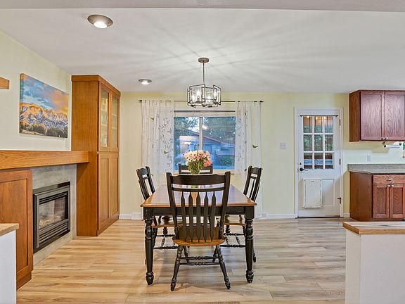 5th image of 2575 Parfet St