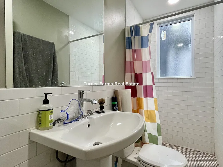 23 Evergreen St #2L — Photo 23