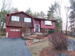 8 Dolan Rd, Billerica, MA 01821