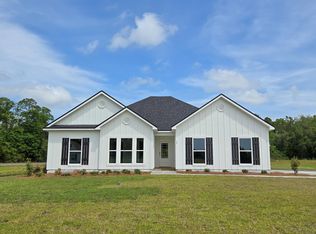 10 Golden Loop, Crawfordville, FL 32327