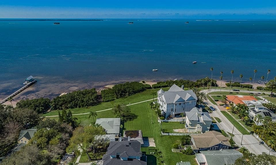 1st image of Gulf Dr