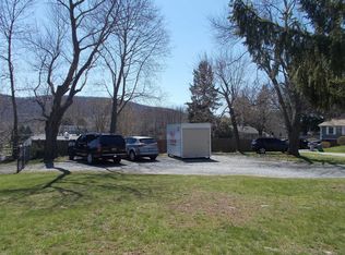 38 Hampshire Rd, Fishkill, NY 12524