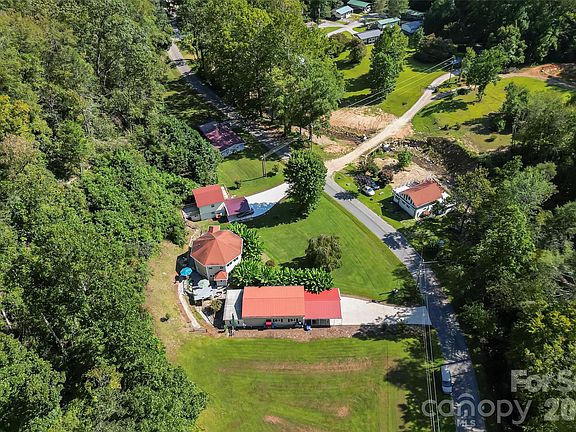 2nd image of 214 Locust Cove Rd