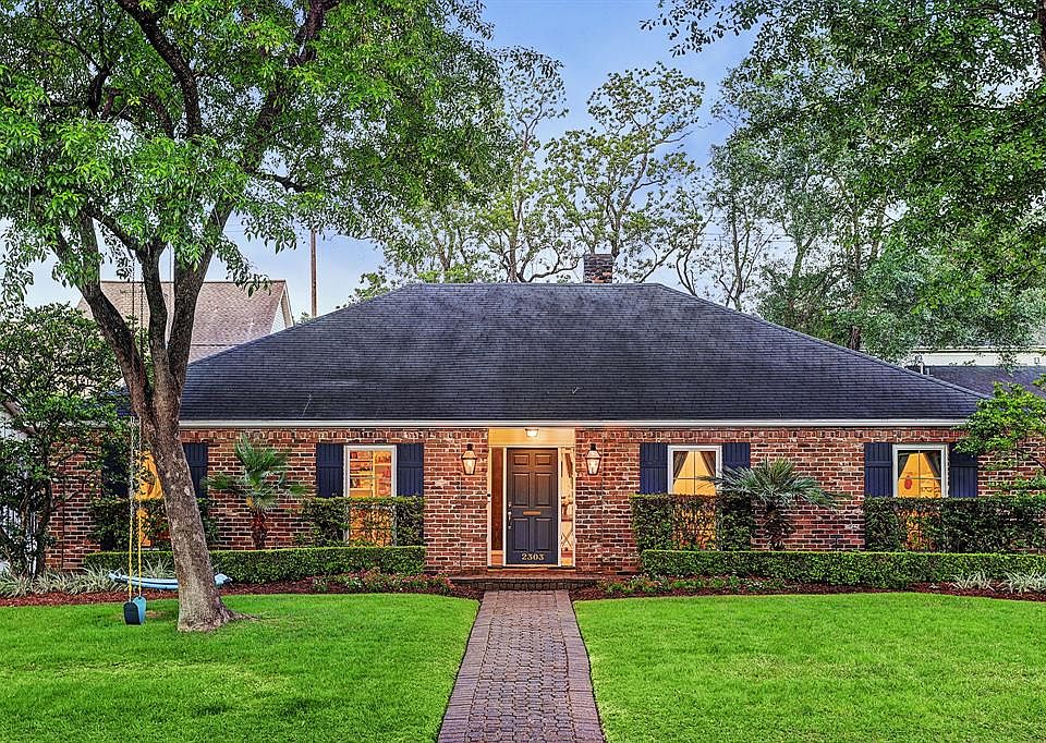 1st image of 2303 Briarmead Dr