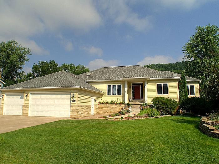 1st image of W5516 Southdale Dr