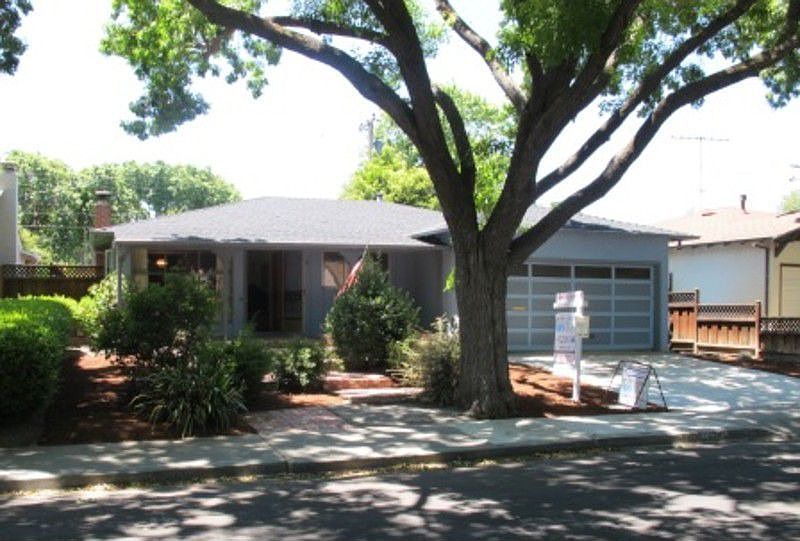 1st image of 678 Starr Ct