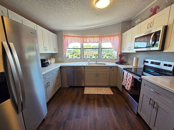 5th image of 1659 Cutter Ln